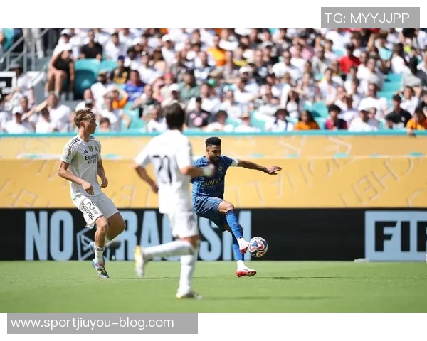 迈阿密国际成功引进帕尔梅拉斯中卫米凯尔达成协议消息曝光